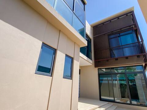 Modern Villa, Umm Suqeim · Photo 2